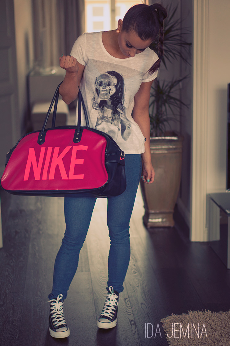 Nike laukku
