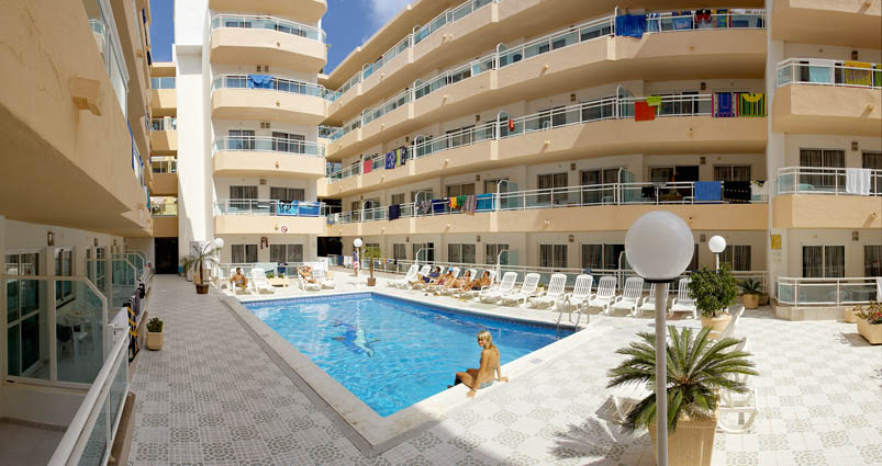 playa sol ibiza hotelli