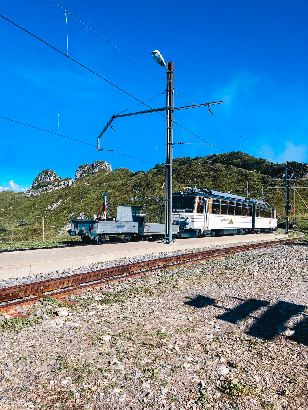 rochers-de-naye-montreux-train