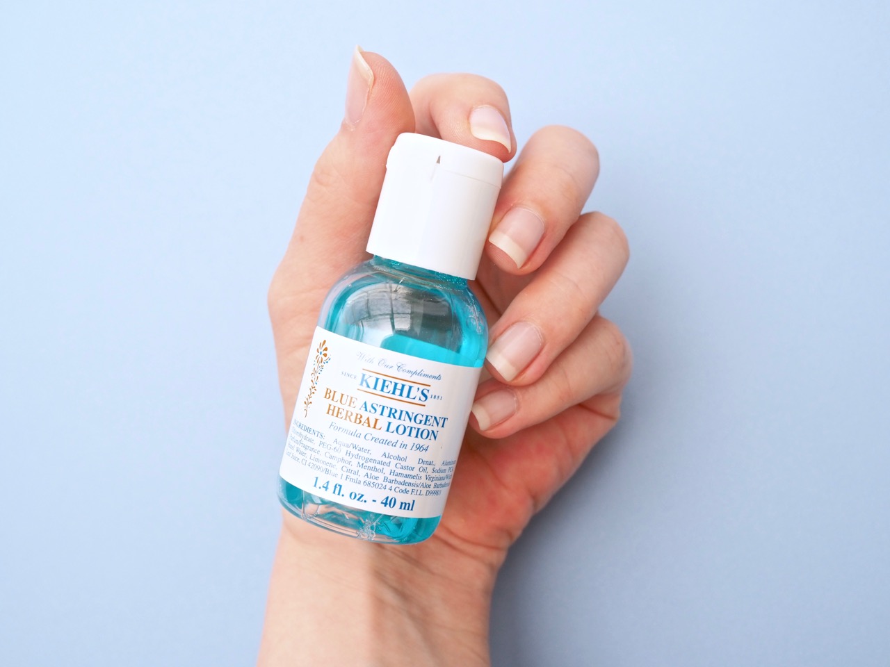 Paras kasvovesi rasvaiselle iholle Kiehl's Blue Astrigen Herbal Lotion